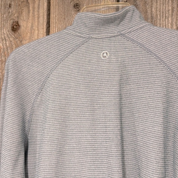 Avalanche flattering fit half zip large - Picture 6 of 8